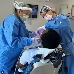 Dr. Donado making wisdom teeth extractions