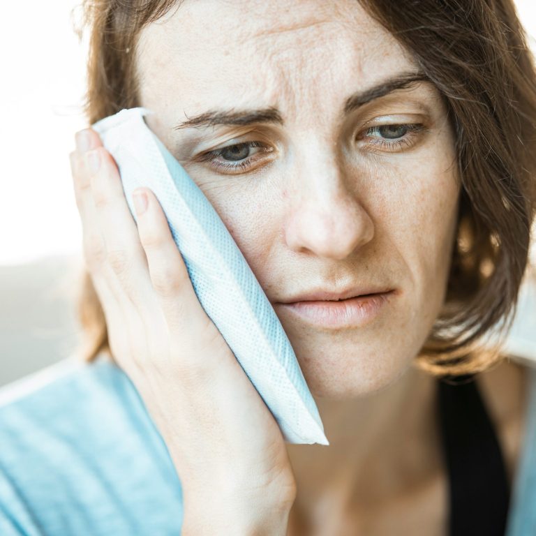 Emergency Oral Surgery Coral Springs FL: What to Expect and How We Keep You Comfortable
